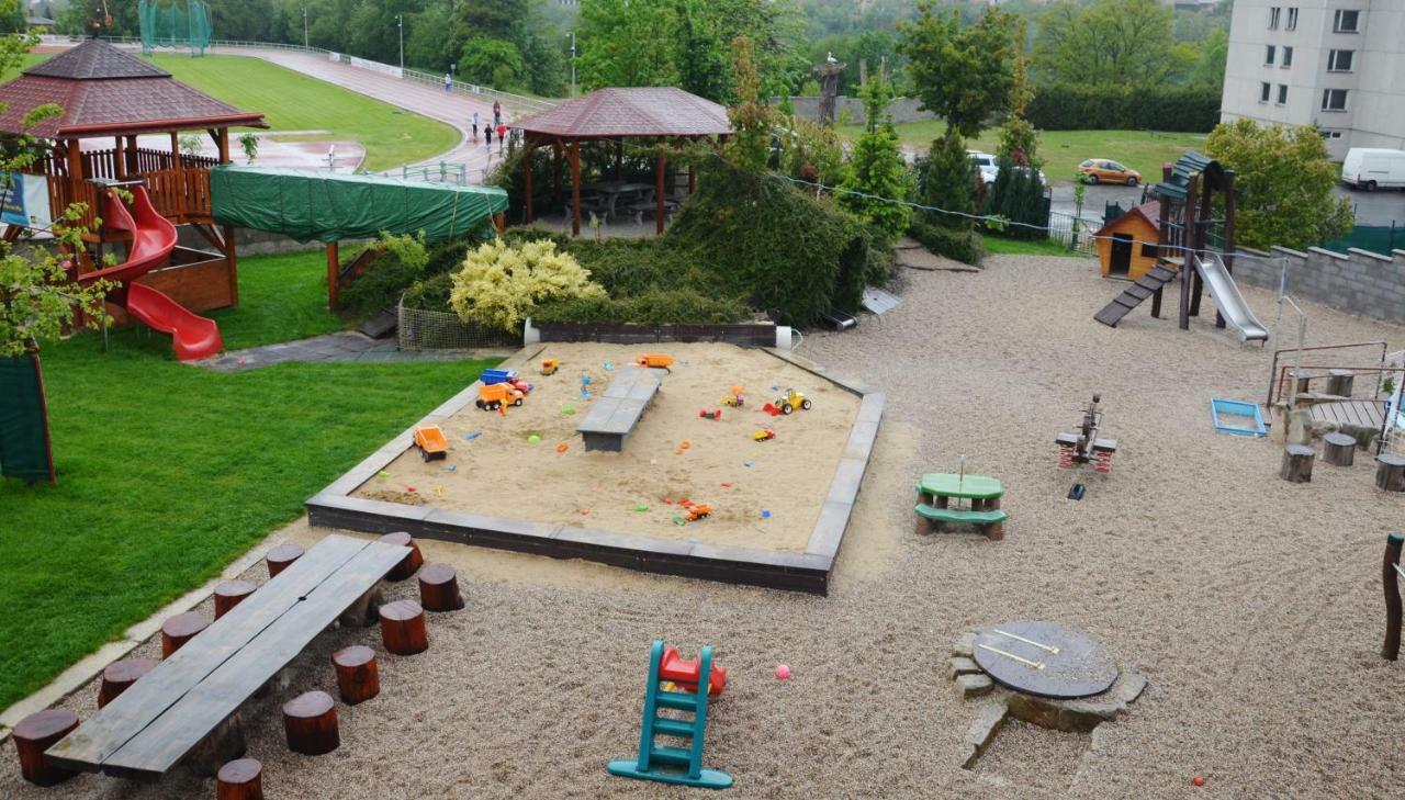 Penzion Bejby Turnov Exterior foto